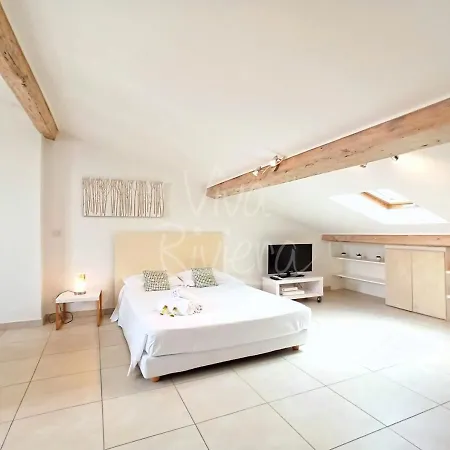 Appartement Studio Eco-friendly Commandant Andre